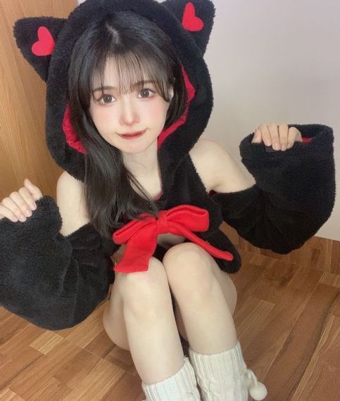 久久久久久久comav_國產劇高清在線觀看